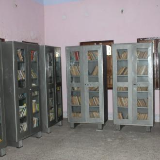 Books in the Banchaandhi Pathagar